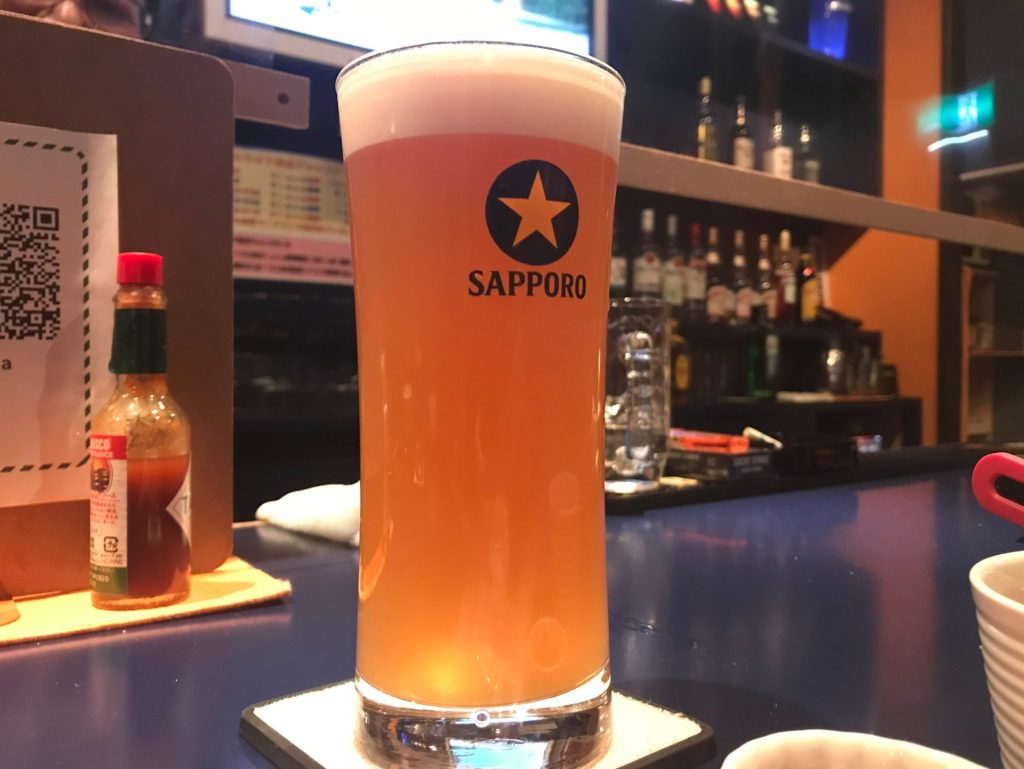 ビール×グレープフルーツのカクテル「ホワイトアイ」