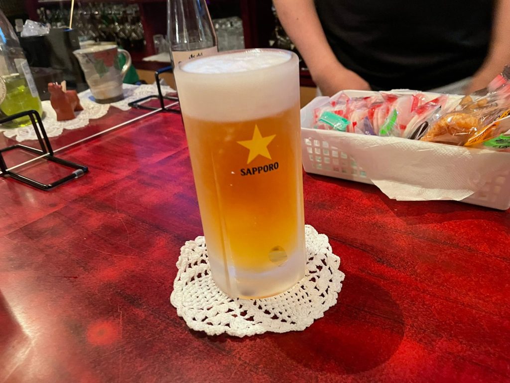 ビールはサッポロ黒ラベル