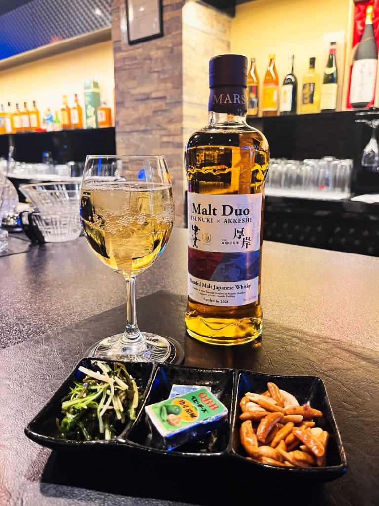 Malt Duo(津貫 × 厚岸)
今夜は、ちょっと語れる一杯を